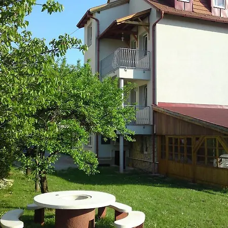 Tip-top Apartmenthouse Appartement Balatonfüred